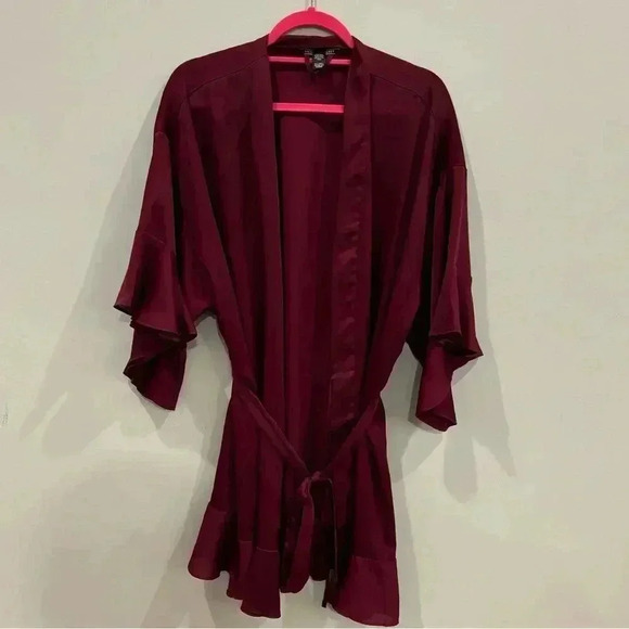 Victoria's Secret Other - Victorias Secret Robe